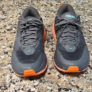 HOKA one one Stinson ATR 6